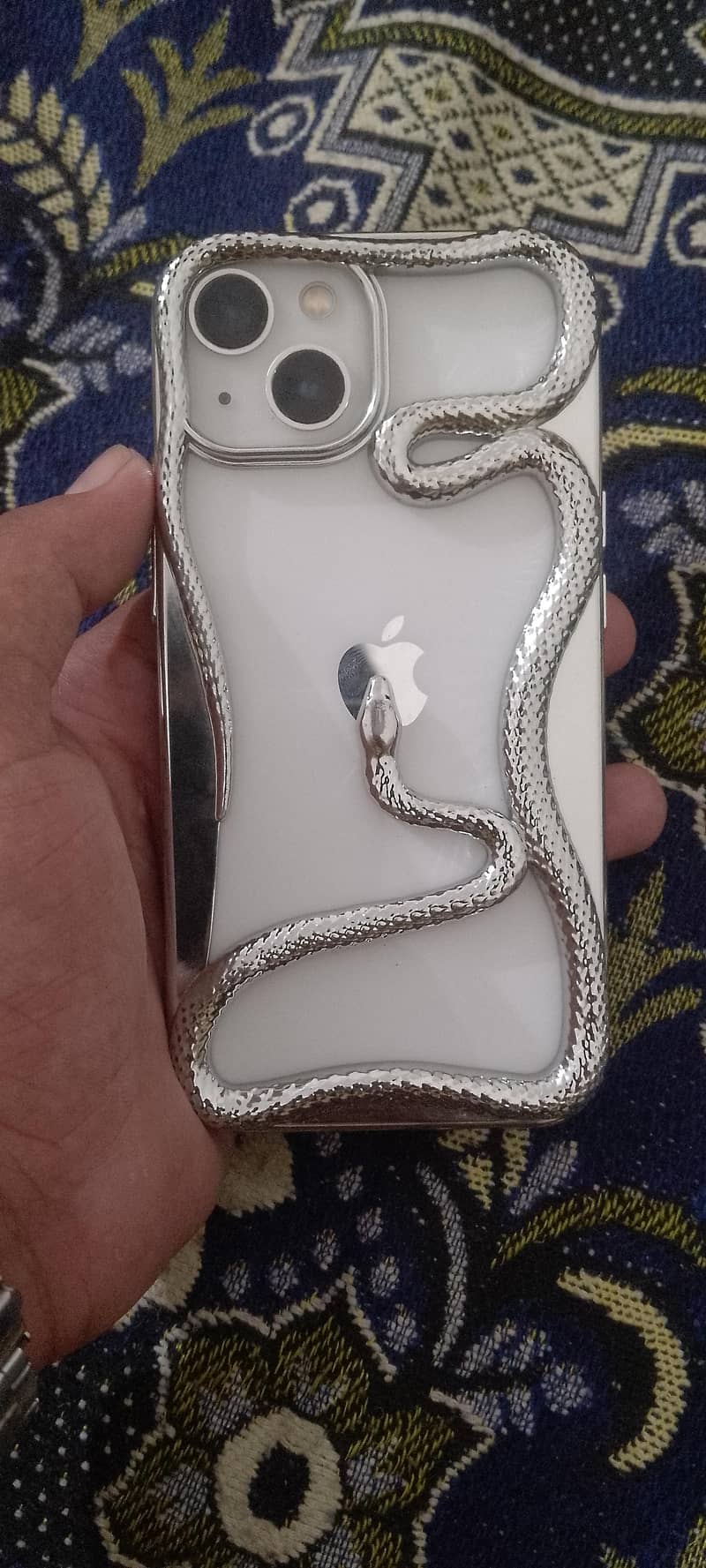 Apple iPhone 13 0