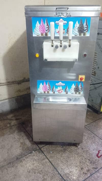 Ice cream machine