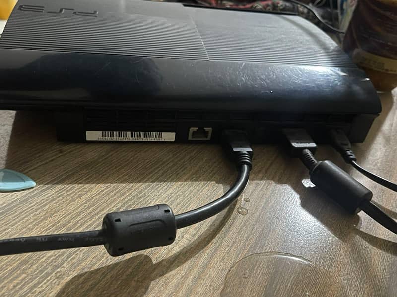 PS3 SUPER SLIM 3