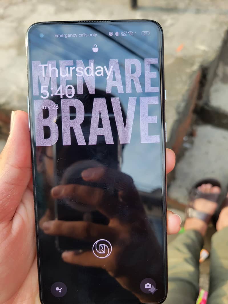 One Plus 8t 4
