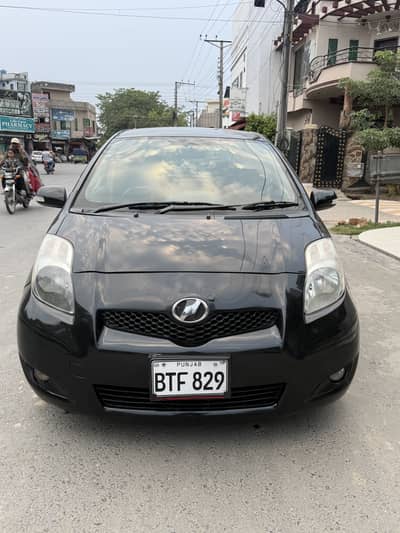 Toyota Vitz 2009 / 2012 Special Edition