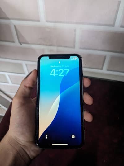 Apple iPhone XR