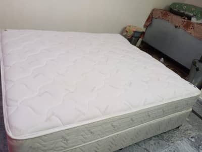 Hypnos-Holborn brand new Comfort Mattress for Sale,Excellent Condition
