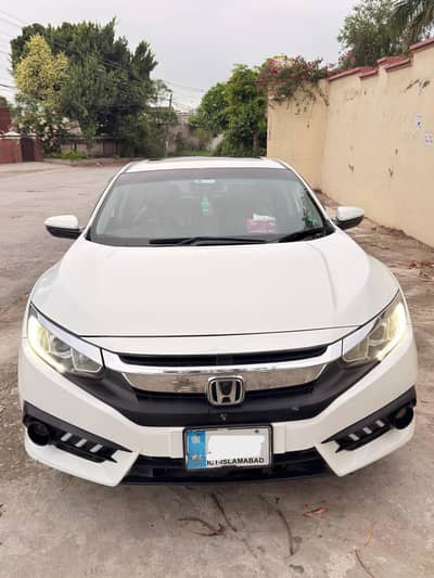 Honda Civic Oriel 1.8 i-VTEC CVT 2017
