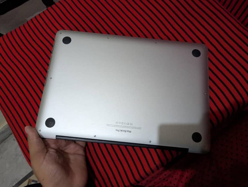 apple macebook pro 2015 2
