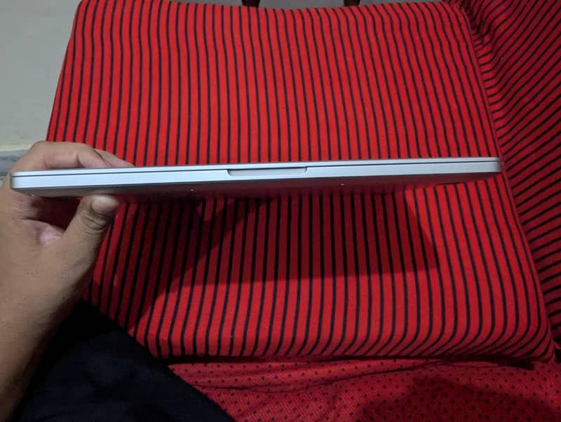 apple macebook pro 2015 5