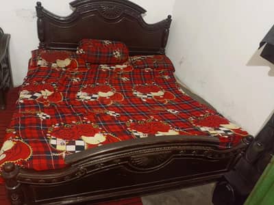 Full size bed sofa set dressing or show case
