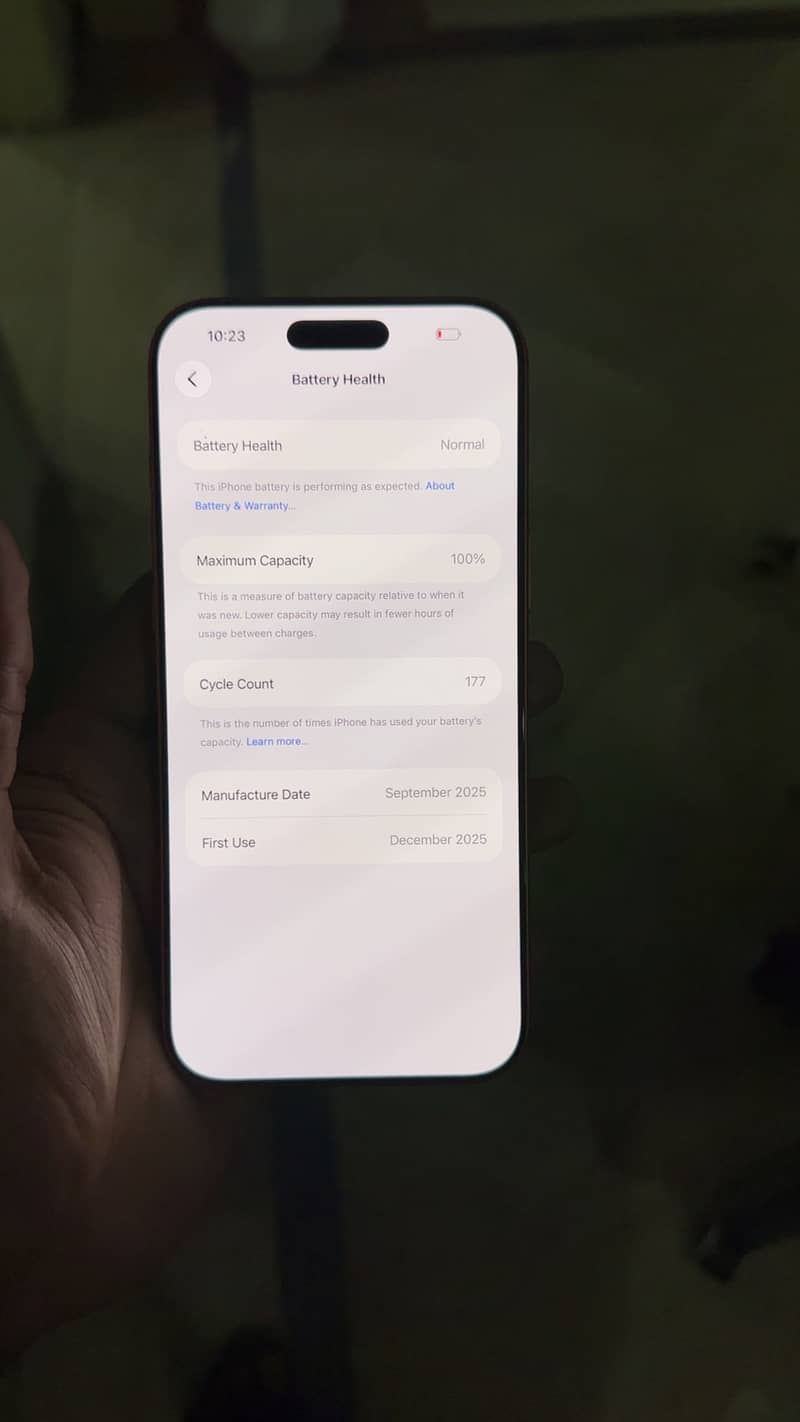 Iphone 17 pro max 4