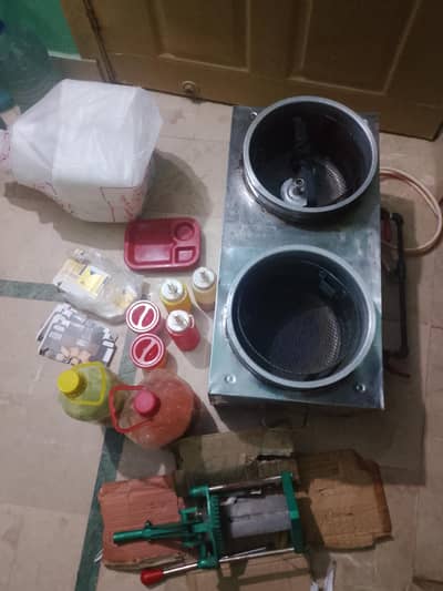 Fries machine cutter machine box paltaes catch-up chatni masala