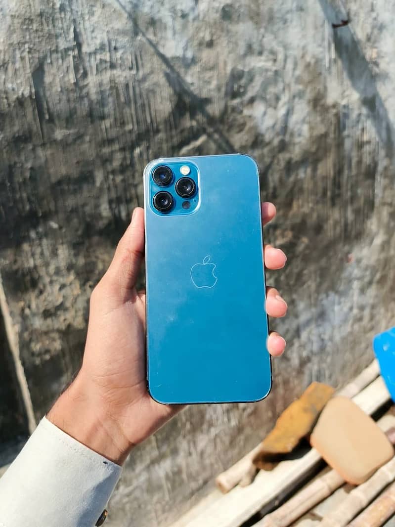 iPhone 12pro max 1