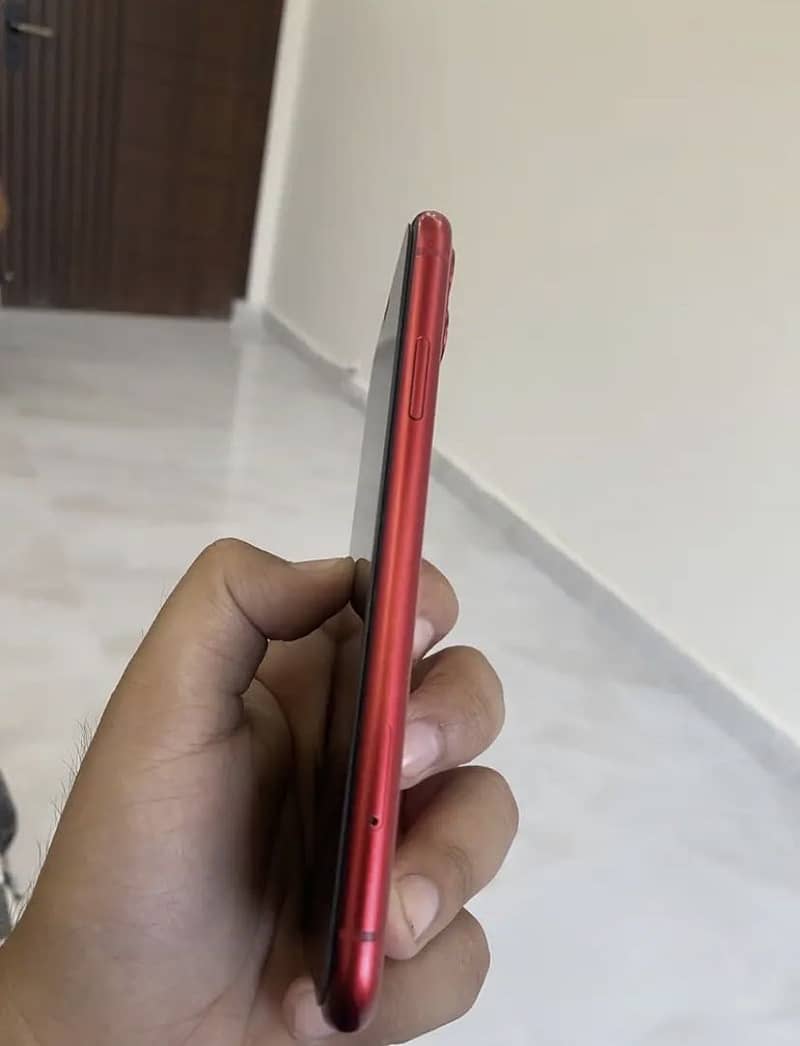 Apple iPhone 11 6