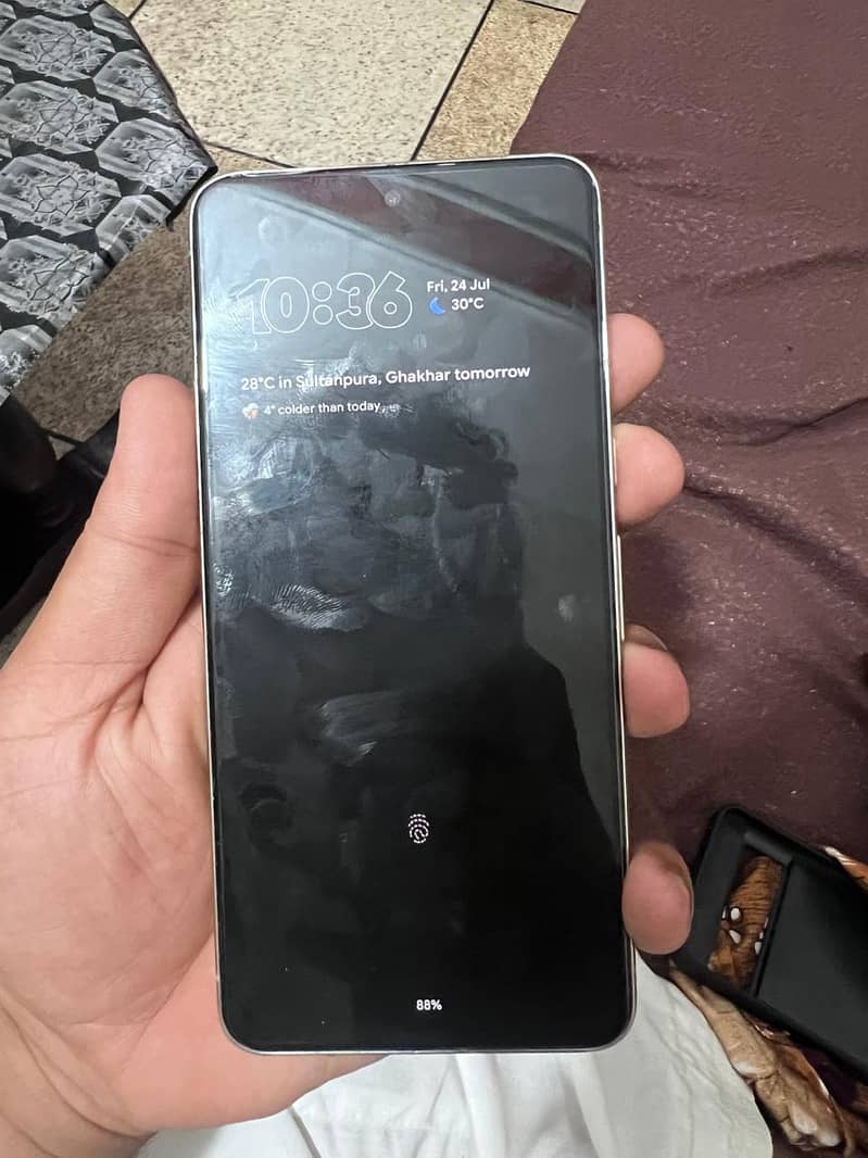 Google Pixel 8 Pro 1