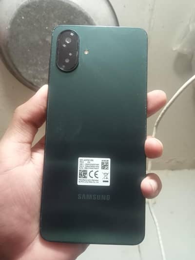 sumsung a07 4 rom 64 ram 5000 mah . . . 6 month used