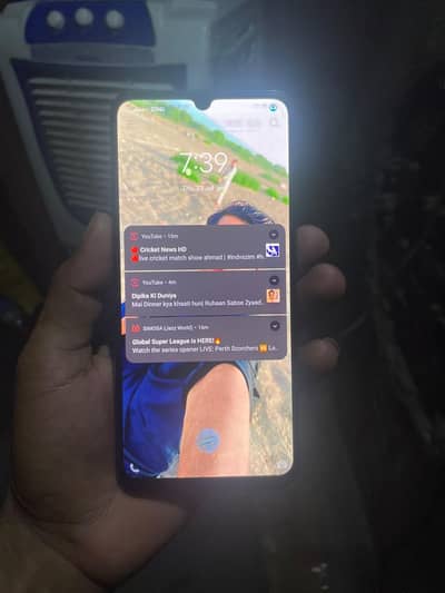 Vivo V21e