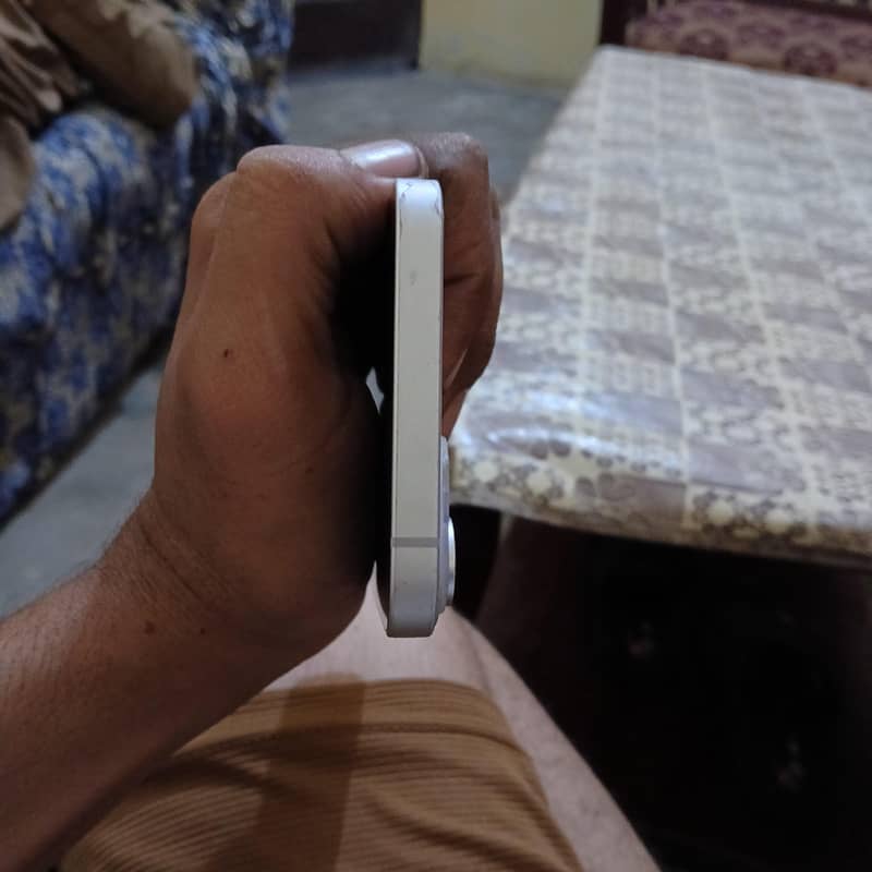 Apple iPhone 14 plus 5
