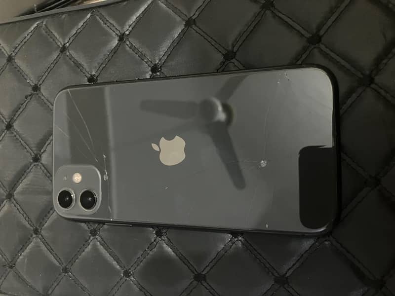 iPhone 11 2