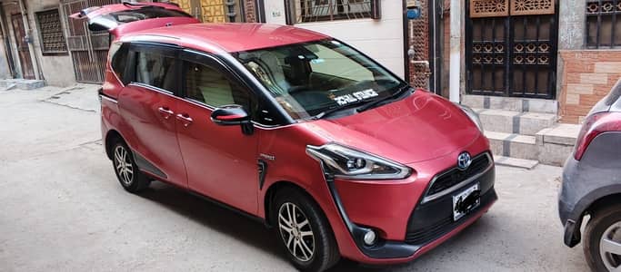 Toyota Sienta 2017