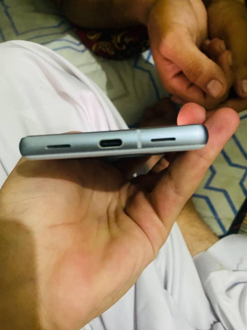 Google Pixel 7a 1