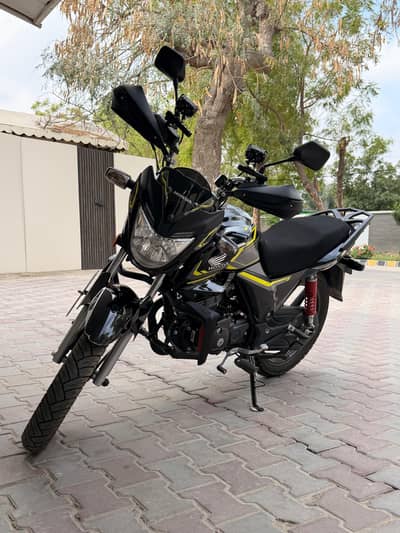 Honda CB 150F 2026