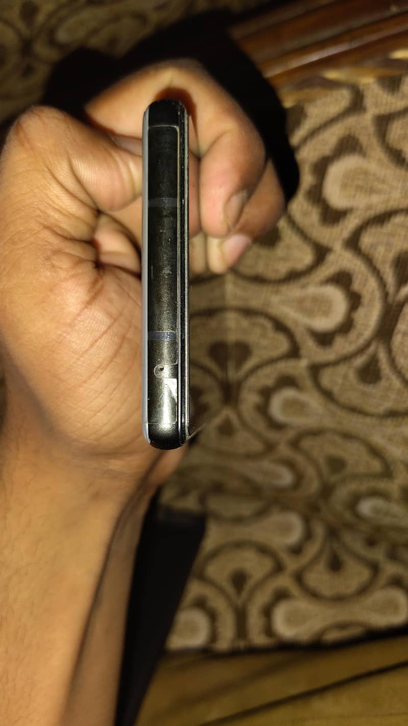 Google Pixel 6a 1