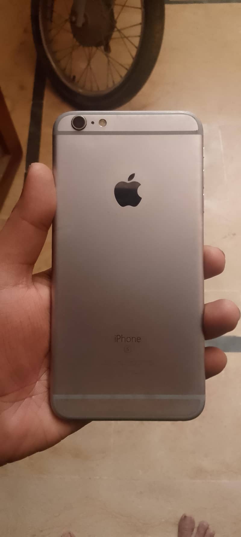 Apple iPhone 6S Plus 0