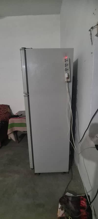 dawlance refrigerator