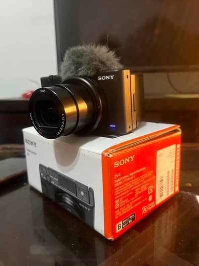 SONY ZV-1 with shooting grip