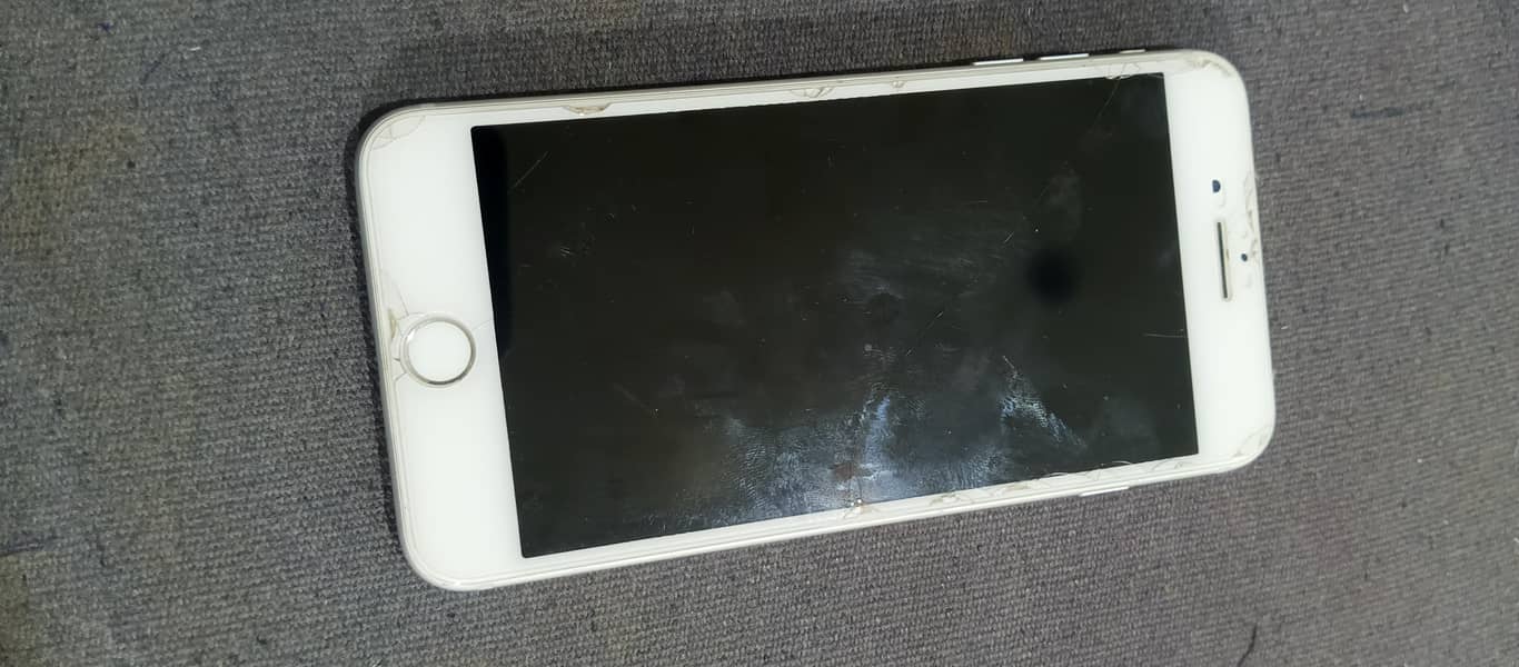 Apple iPhone 7 Plus 0