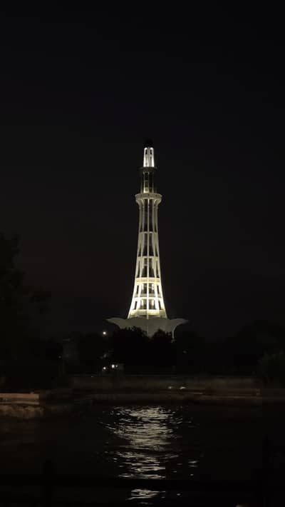 Moeez MirZa