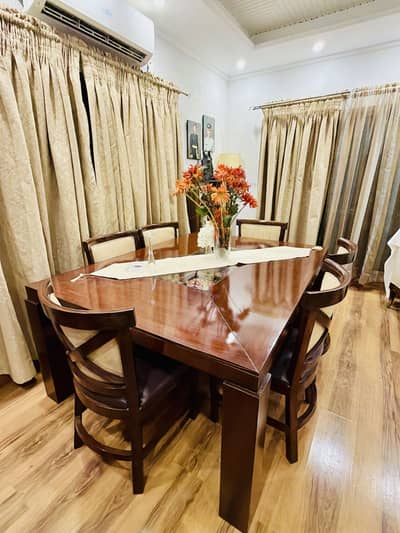 Dining Table Set