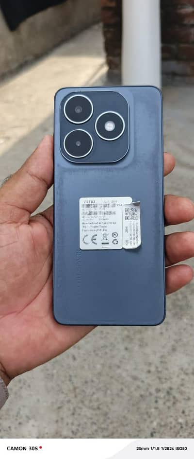 Tecno Spark 20. . . . . 16/256