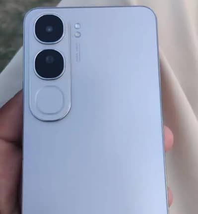 vivo y200/ 256gb