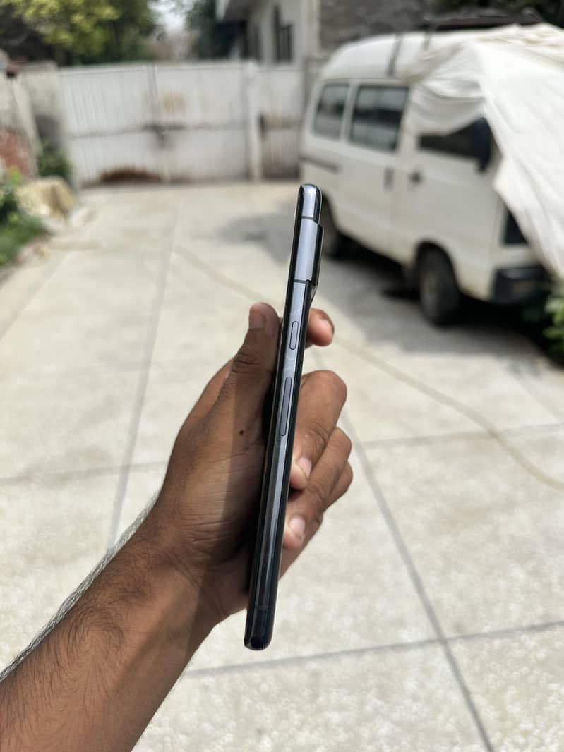 Google Pixel 7 Pro 2