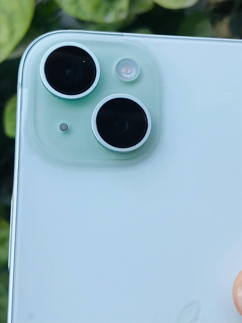 Apple iPhone 15 plus 5