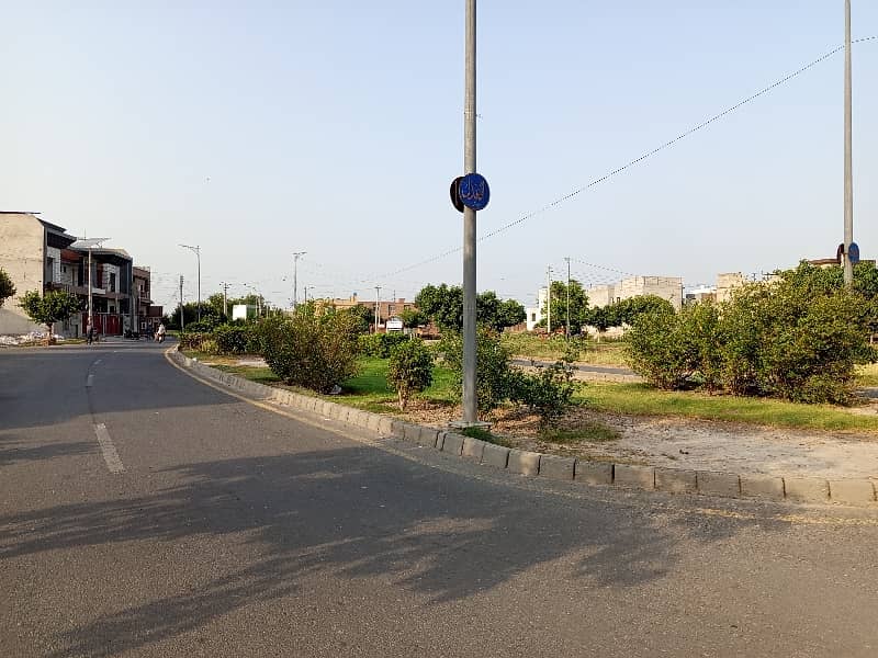 5 Marla Plot Best Location 3
