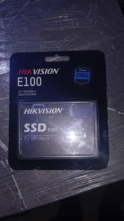 HikVision E100 256GB SSD