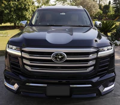 Land Cruiser ZX Full House  (0323 4409221)