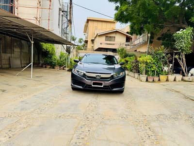 Honda Civic 1.8 CVT 2020 Model First Hand