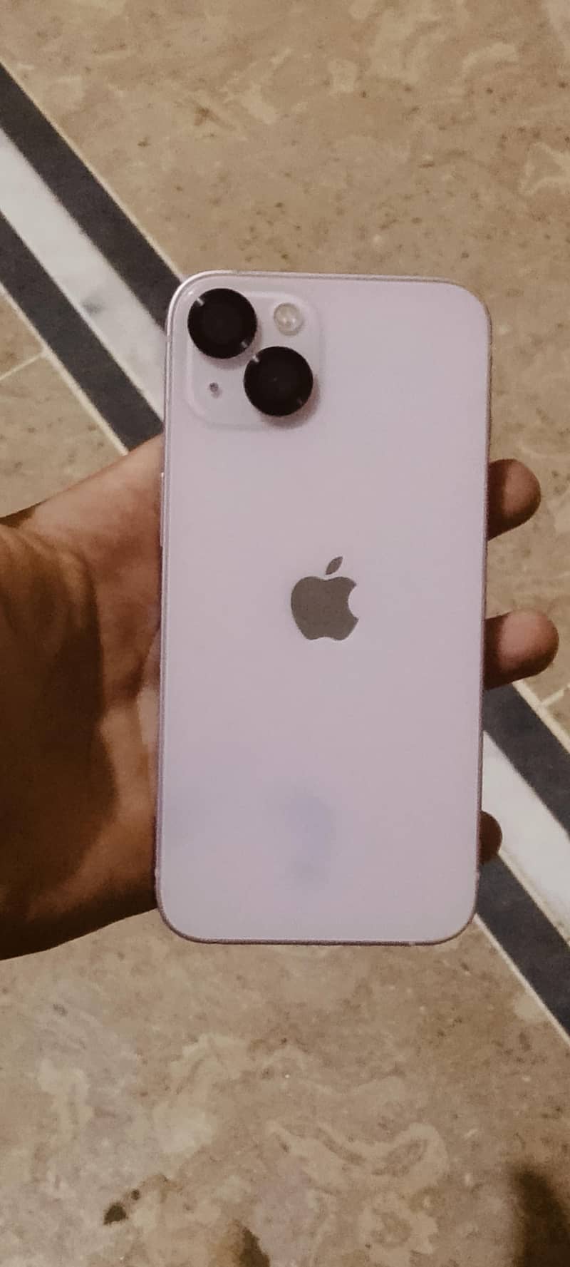 Apple iPhone 13 3