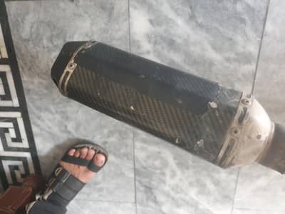 akrapovic exhaust