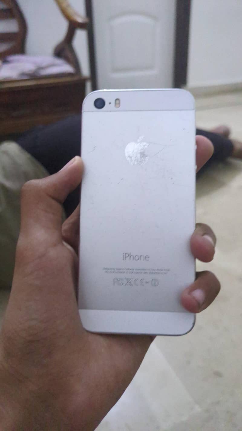 Apple iPhone 5s 2