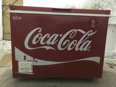 Glass top chest freezer