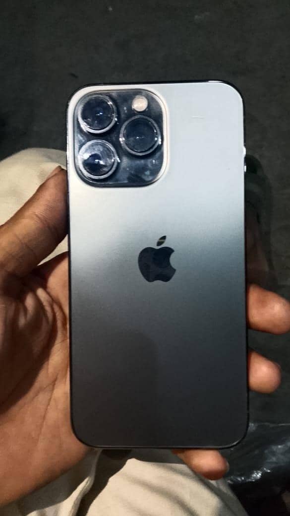 iphone 13pro 0