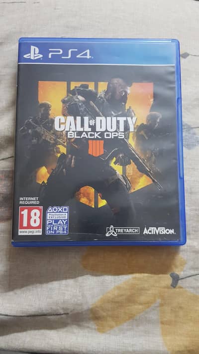 Call Of Duty black ops 3 ps4 cd/dvd. in good condition