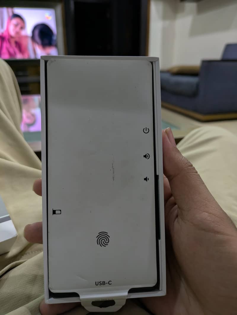 Google Pixel 6a 5
