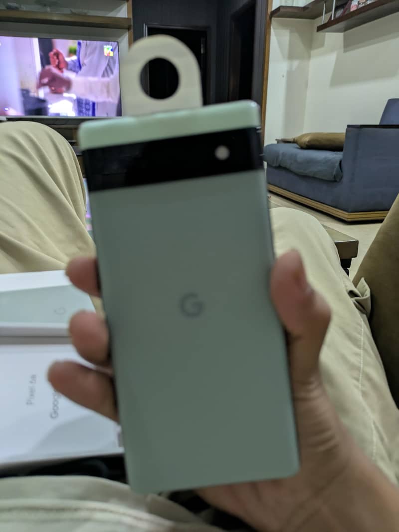 Google Pixel 6a 10