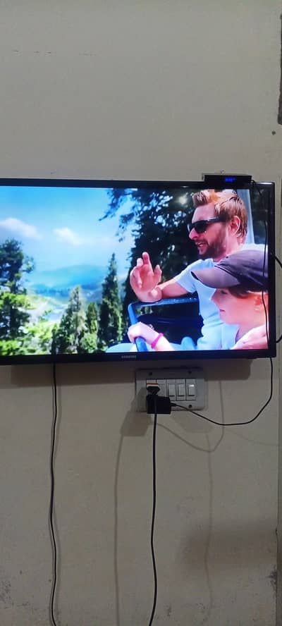 Samsung 32inch LCD