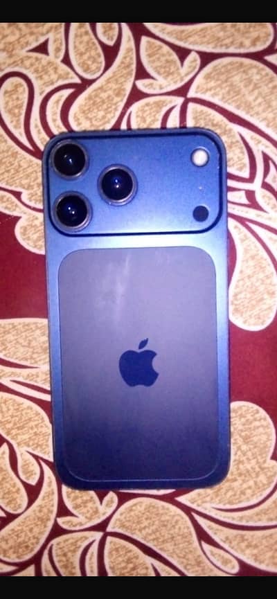 Apple iphone xr convert 17 pro max