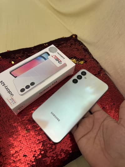 Samsung A24 8/128 just like new