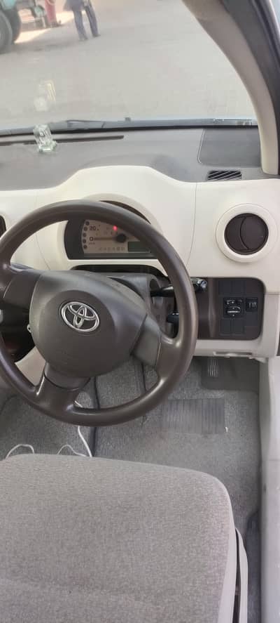 Toyota Passo 2010